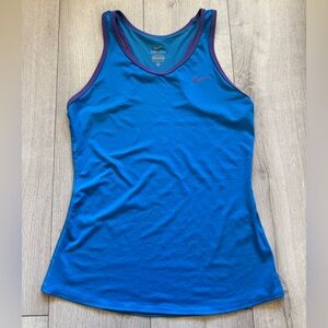 Nike Women's Blue and Purple Tank Top - Size Small